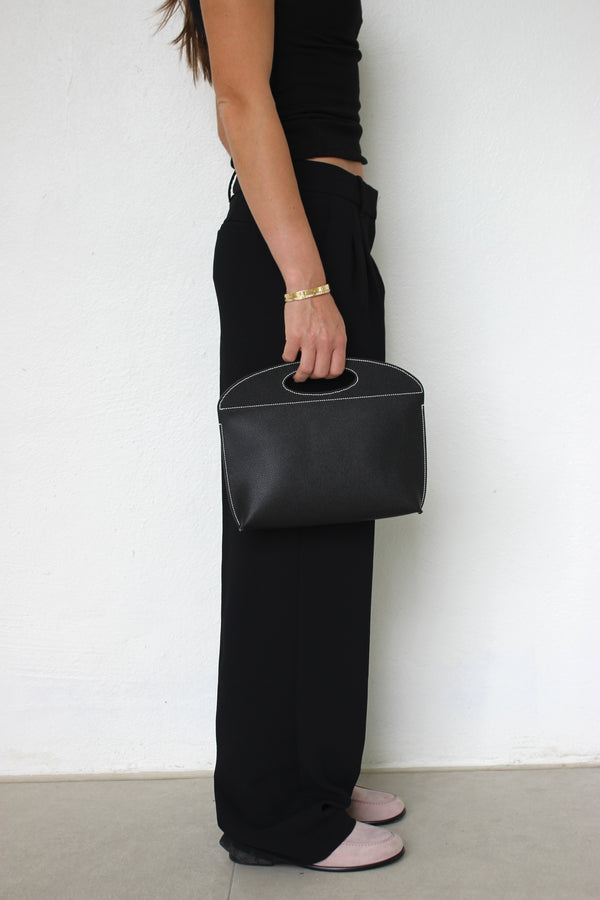 Noir Epsom Clutch
