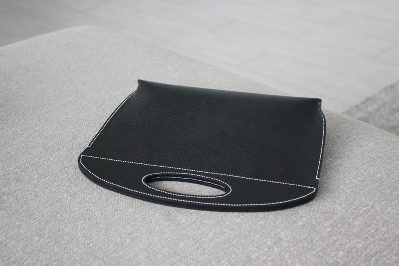 Noir Epsom Clutch